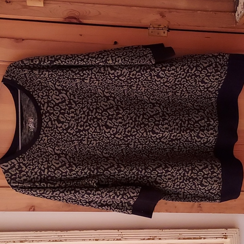 Y2K Style & Co Sport Lightweight Animal Leopard Tunic Sweatshirt 3/4 Sleeve